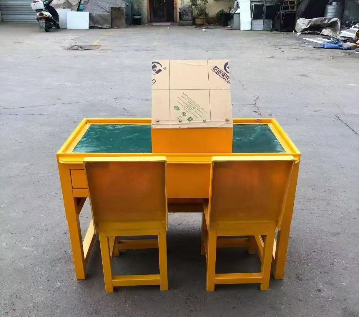华安防静电导通桌井下煤矿火工品发放桌：危险品流转的安全守护者